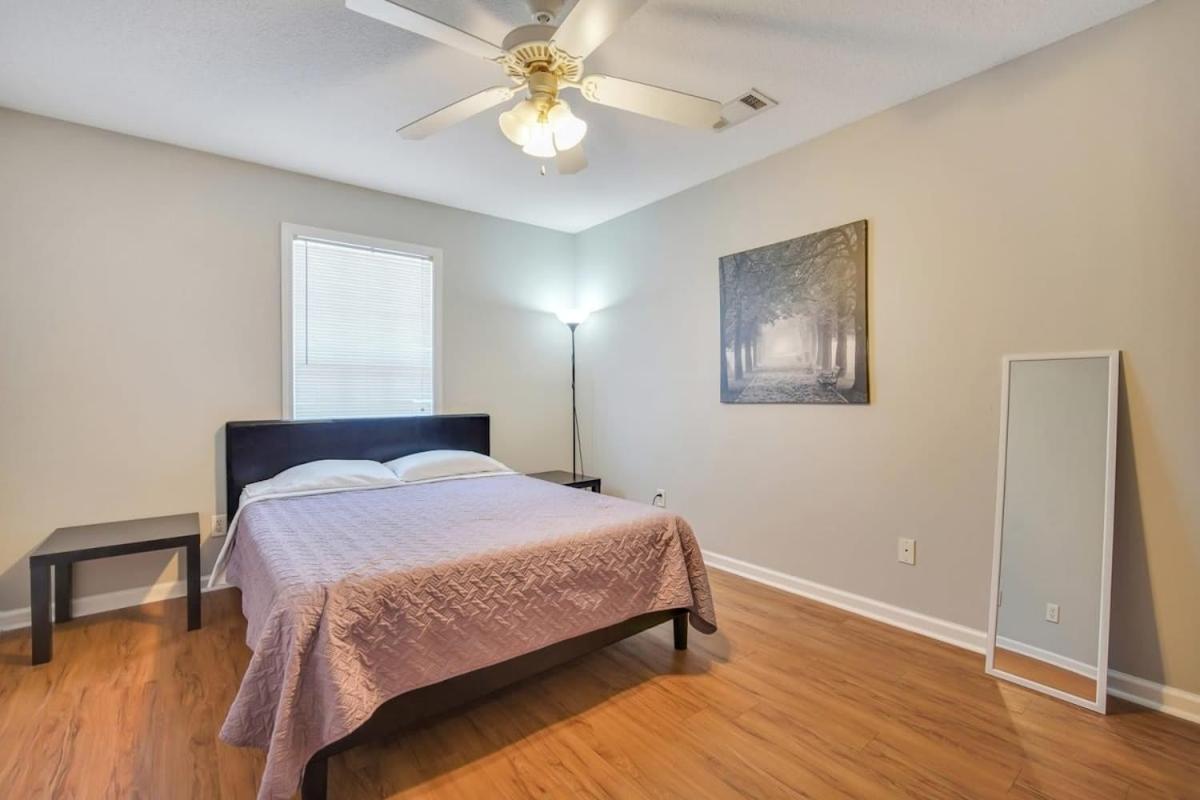 Charming Gray Home- 5 Mins From Gsu! Statesboro Eksteriør bilde