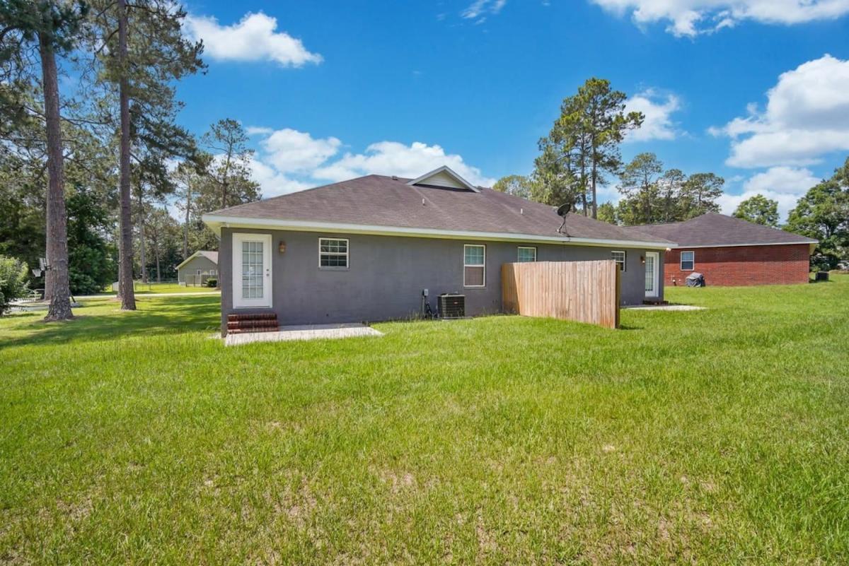 Charming Gray Home- 5 Mins From Gsu! Statesboro Eksteriør bilde
